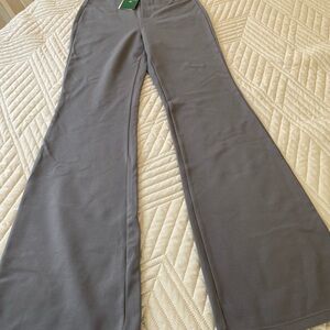 HALARA Charcoal Flare Pants